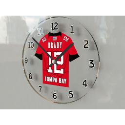 tampa-bay-buccaneers-nfl-american-football-team-wall-clock-3645-p.jpg