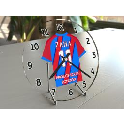 Wilfried Zaha 11- Crystal Palace FC Football Shirt Clock - Legend Edition