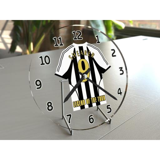 Alan Shearer 9 - Newcastle United FC Football Shirt Clock - Legend Edition