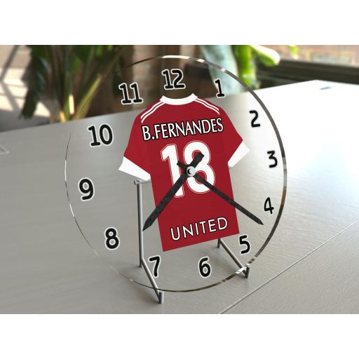 Bruno Fernandes 18 - Manchester United FC Football Shirt Clock - Legend Edition