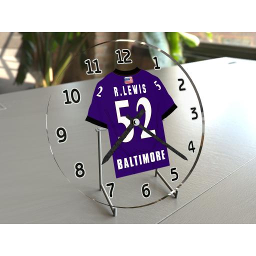 Ray Lewis 52 - Baltimore Ravens NFL American Football Team Jersey Clock - Legend Edition