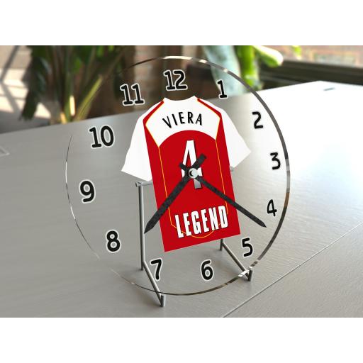 Patrick Viera 4 - Arsenal FC Football Shirt Clock - Legend Edition
