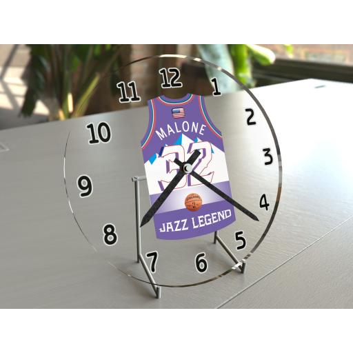 Karl Malone 32 - Utah Jazz NBA Jersey Clock - Legends Edition