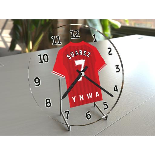 Luis Suarez 7 - Liverpool FC Football Shirt Clock - Legend Edition