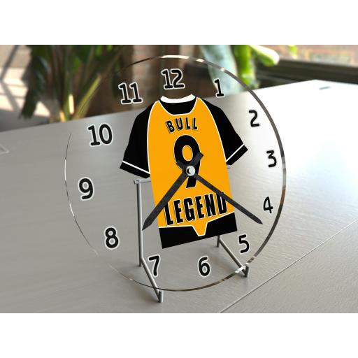 Steve Bull 9 - Wolverhampton Wanderers FC Football Shirt Clock - Legend Edition